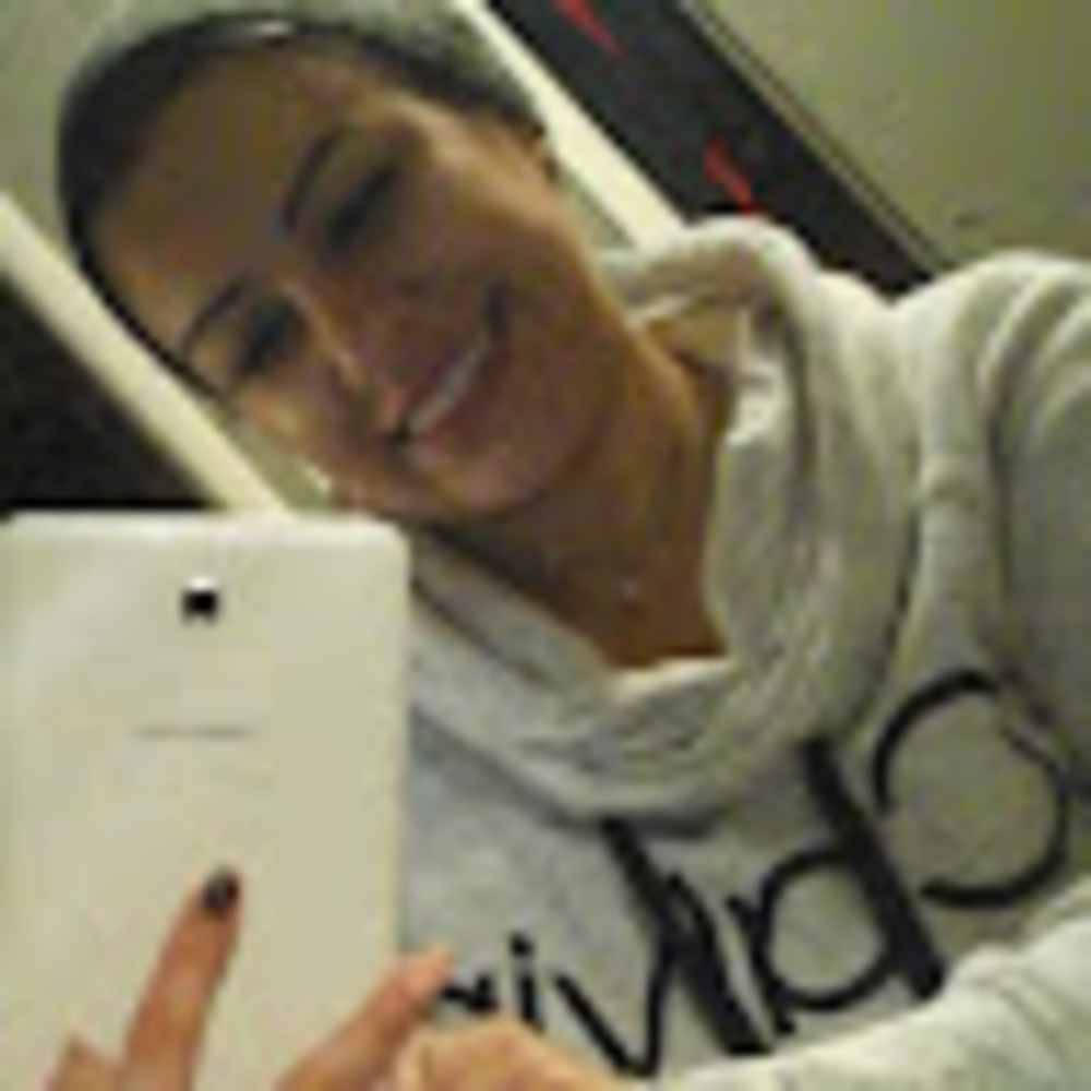 Meet your Posher, Melissa